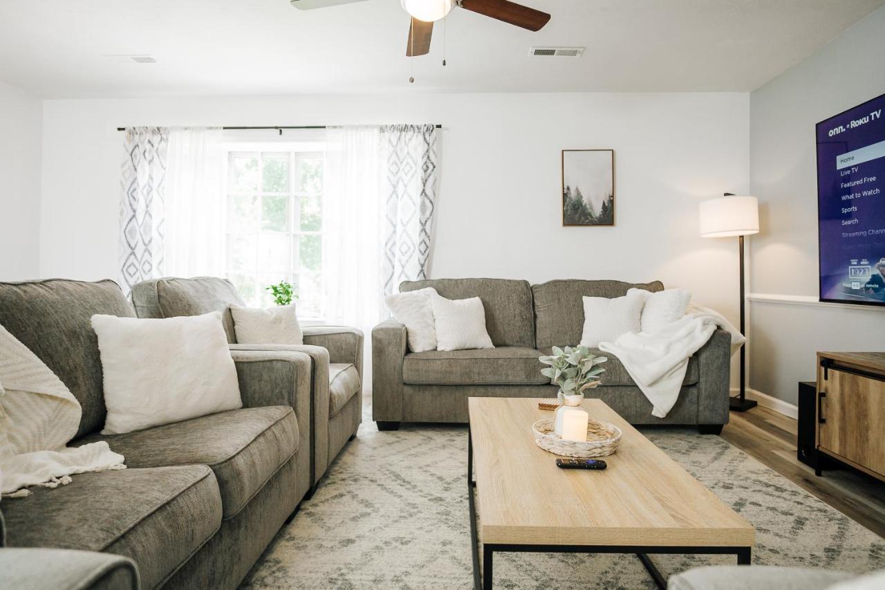 Tranquil Luxury: Modern Comfort! Lynchburg Esterno foto
