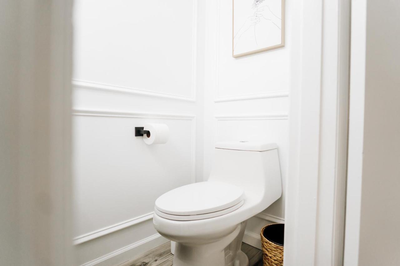 Tranquil Luxury: Modern Comfort! Lynchburg Esterno foto